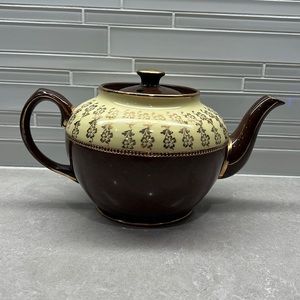 Vintage Sadler Teapot
